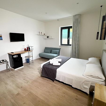 Divina Perla Bed and Breakfast Pulsano Exteriör bild