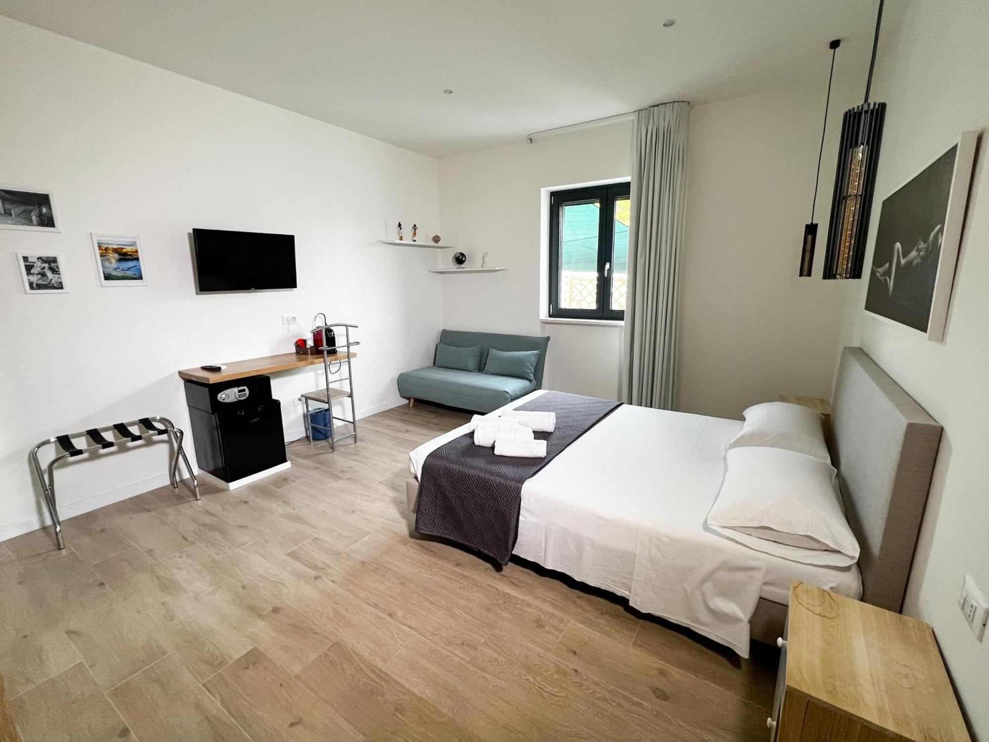 Divina Perla Bed and Breakfast Pulsano Exteriör bild