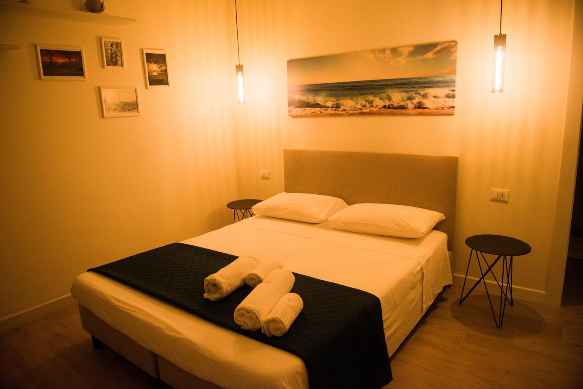 Divina Perla Bed and Breakfast Pulsano Exteriör bild